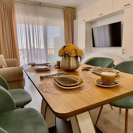 Piazza Vista - Granvia Park Apartman Bukarest Kültér fotó